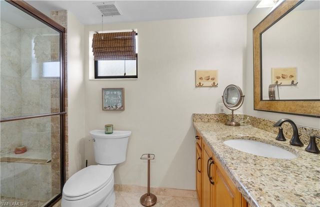 5890 Via Lugano 101, Naples, FL 34108