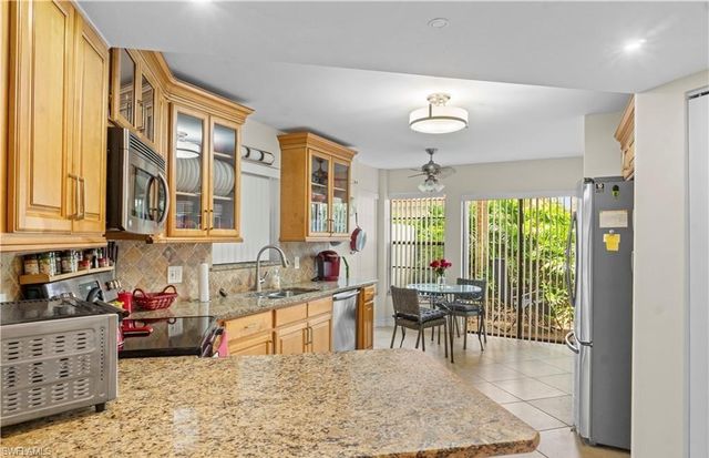 5890 Via Lugano 101, Naples, FL 34108