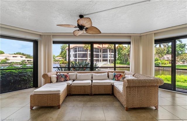 5890 Via Lugano 101, Naples, FL 34108