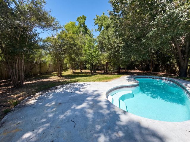 300 Indigo Road, Goose Creek, SC 29445