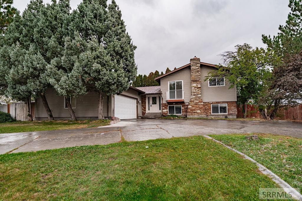 130 Hatch, Idaho Falls, ID 83401