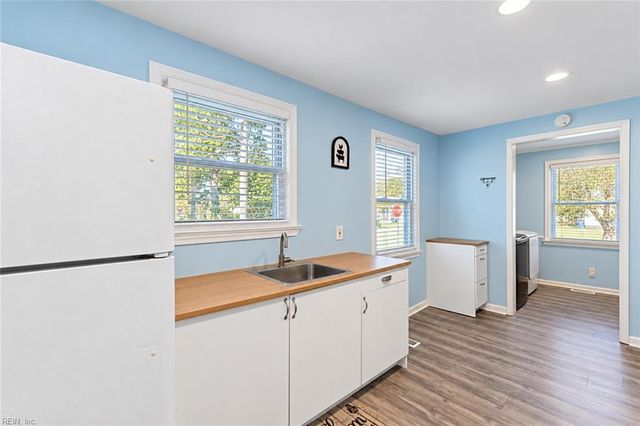5239 Norvella AVE, Norfolk, VA 23513