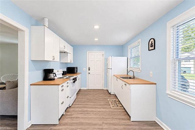 5239 Norvella AVE, Norfolk, VA 23513