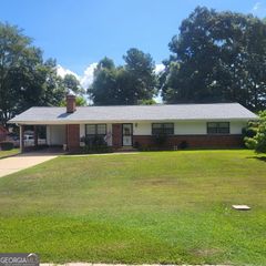 2404 19th Avenue, Valley, AL 36854