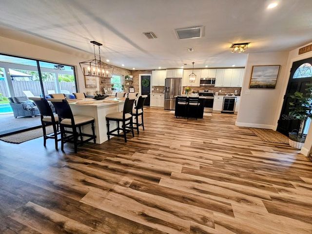 2186 OAK GROVE DRIVE, Clearwater, FL 33764