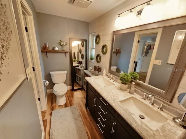 2186 OAK GROVE DRIVE, Clearwater, FL 33764