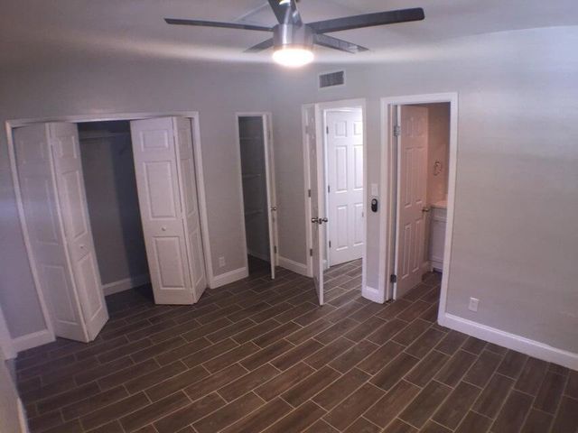 660 Glouchester Street 105, Boca Raton, FL 33487