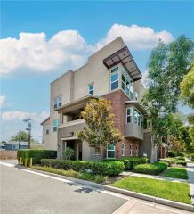 7026 Oregon St, Buena Park, CA 90621
