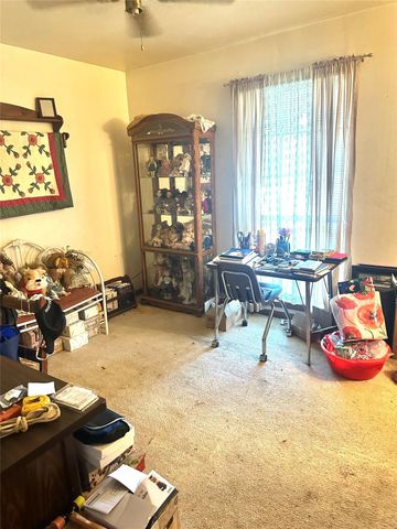 910 Luella Avenue, Deer Park, TX 77536