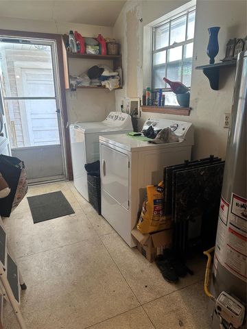 910 Luella Avenue, Deer Park, TX 77536