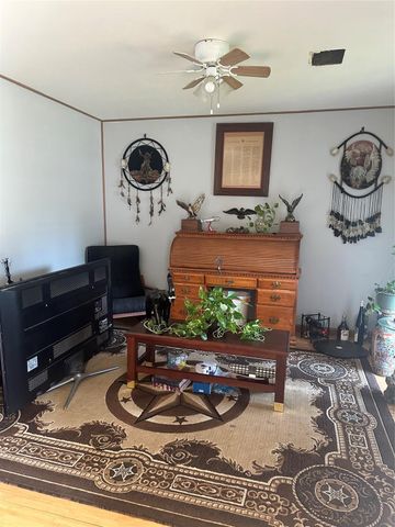 910 Luella Avenue, Deer Park, TX 77536