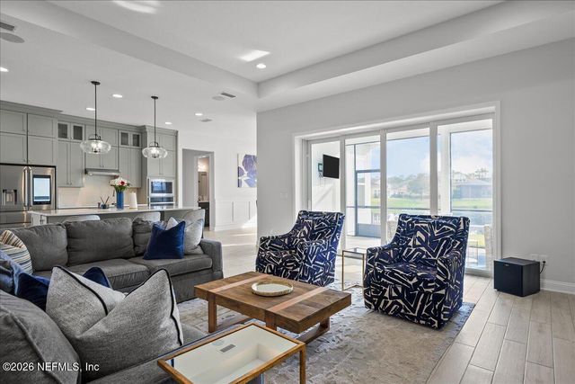 763 E DORCHESTER Drive, Jacksonville, FL 32259