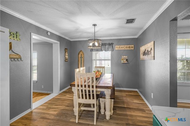 104 Deer Trail Lane, Goliad, TX 77963