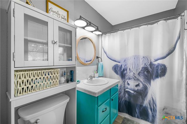 104 Deer Trail Lane, Goliad, TX 77963