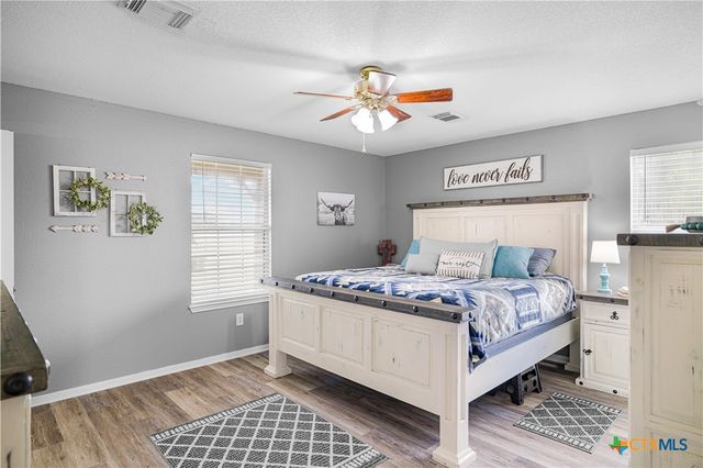 104 Deer Trail Lane, Goliad, TX 77963