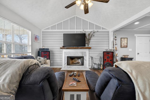 762 High Falls Park Road, Barnesville, GA 30204