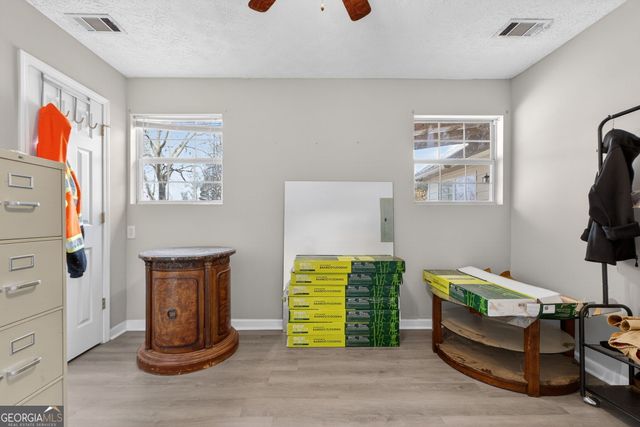 762 High Falls Park Road, Barnesville, GA 30204