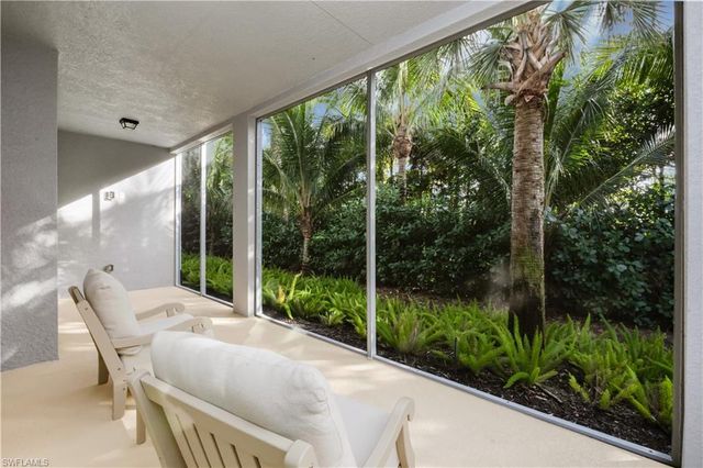 2640 Seychelles CIR # 2804, Naples, FL 34112