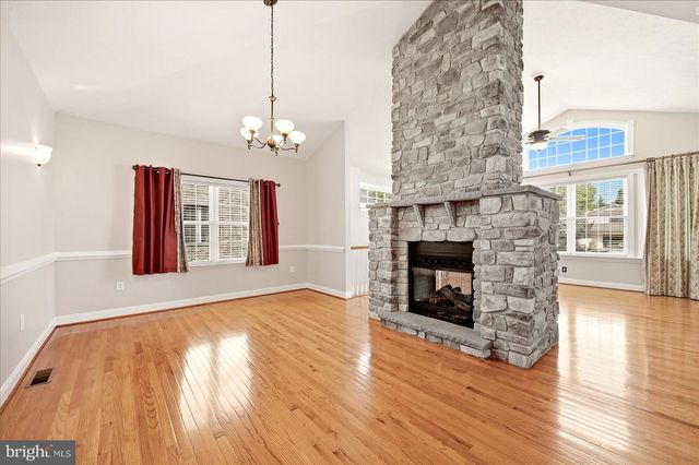 1748 HANDLEY AVE, Winchester, VA 22601