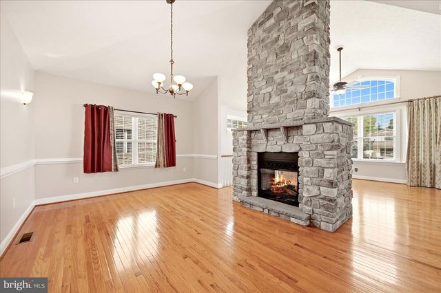 1748 HANDLEY AVE, Winchester, VA 22601