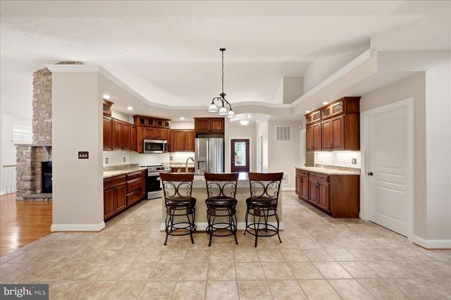 1748 HANDLEY AVE, Winchester, VA 22601