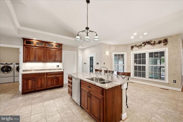 1748 HANDLEY AVE, Winchester, VA 22601