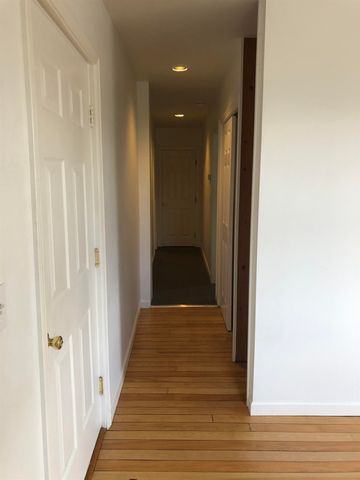 71 South Main Street, Cambridge, VT 05444