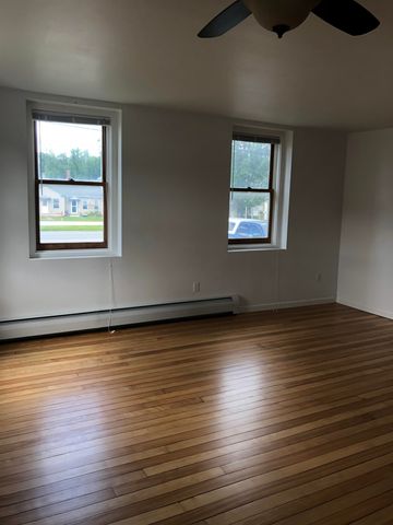 71 South Main Street, Cambridge, VT 05444