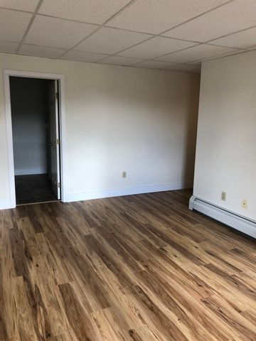 71 South Main Street, Cambridge, VT 05444