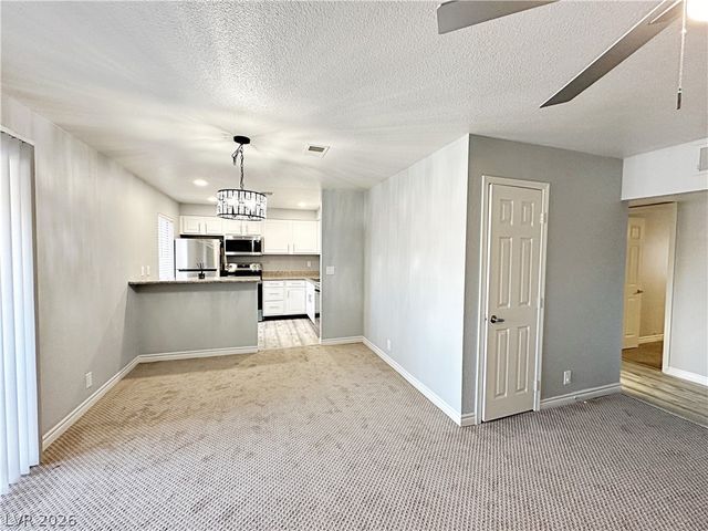 5080 Indian River Drive 400, Las Vegas, NV 89103