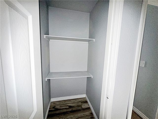 5080 Indian River Drive 400, Las Vegas, NV 89103