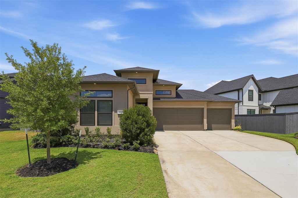 26506 Brilliant Beam Way, Hockley, TX 77447