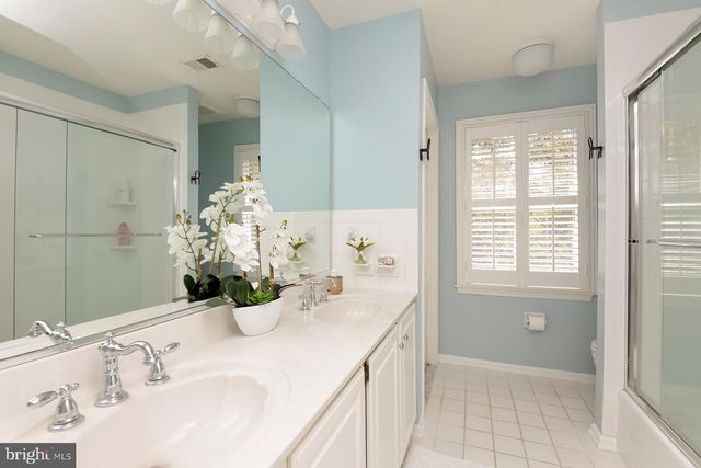 2 OLD BRIDLE PATH, Lawrenceville, NJ 08648