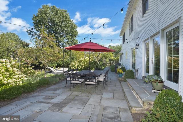 2 OLD BRIDLE PATH, Lawrenceville, NJ 08648