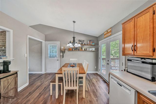 1302 Goodview RD, Goodview, VA 24095