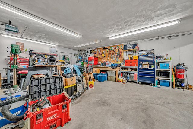 1302 Goodview RD, Goodview, VA 24095