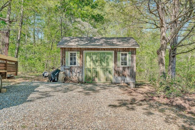1302 Goodview RD, Goodview, VA 24095