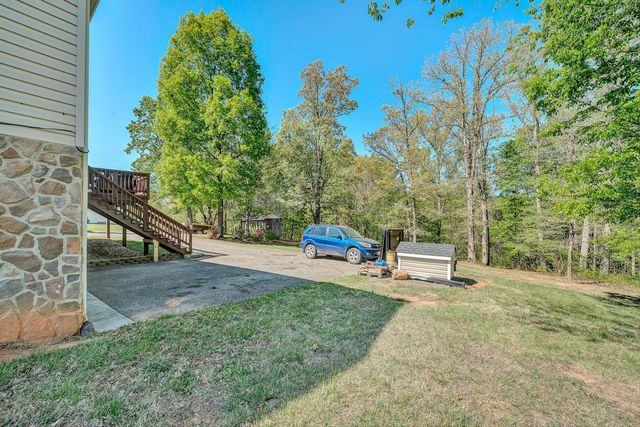 1302 Goodview RD, Goodview, VA 24095