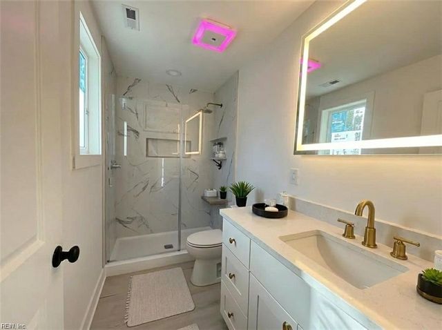 2348 S Battlefield BLVD, Chesapeake, VA 23322