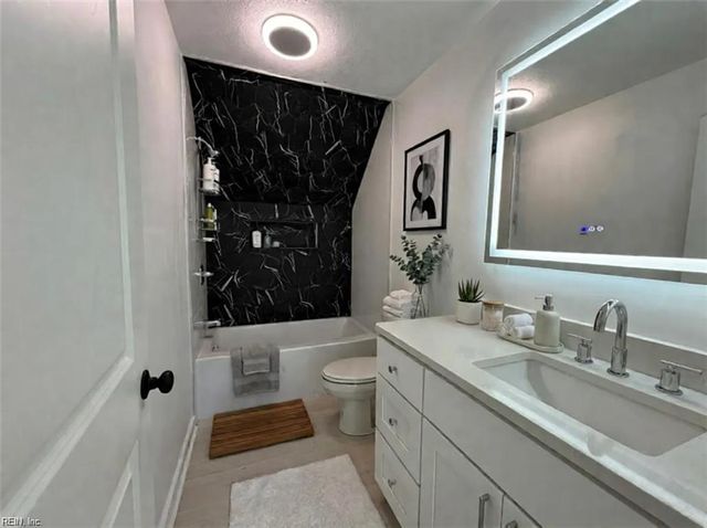 2348 S Battlefield BLVD, Chesapeake, VA 23322