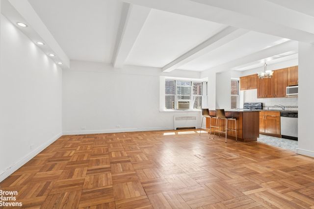 550 Grand St Apt H7G, New York City, NY 10002