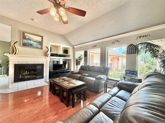24818 Haverford Road, Spring, TX 77389