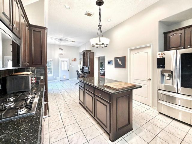 24818 Haverford Road, Spring, TX 77389