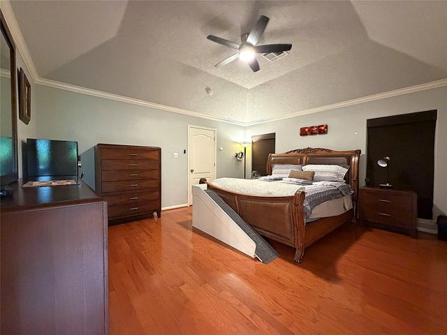 24818 Haverford Road, Spring, TX 77389