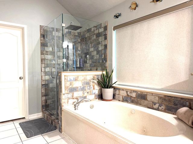 24818 Haverford Road, Spring, TX 77389