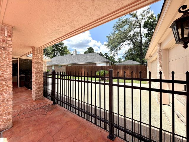 24818 Haverford Road, Spring, TX 77389