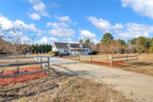 7170 Sim Canady Road, Hope Mills, NC 28348