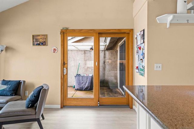 2396 Donnington Way, San Diego, CA 92139