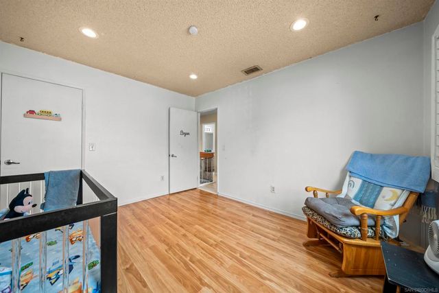 2396 Donnington Way, San Diego, CA 92139