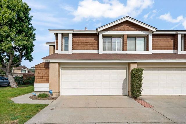 2396 Donnington Way, San Diego, CA 92139